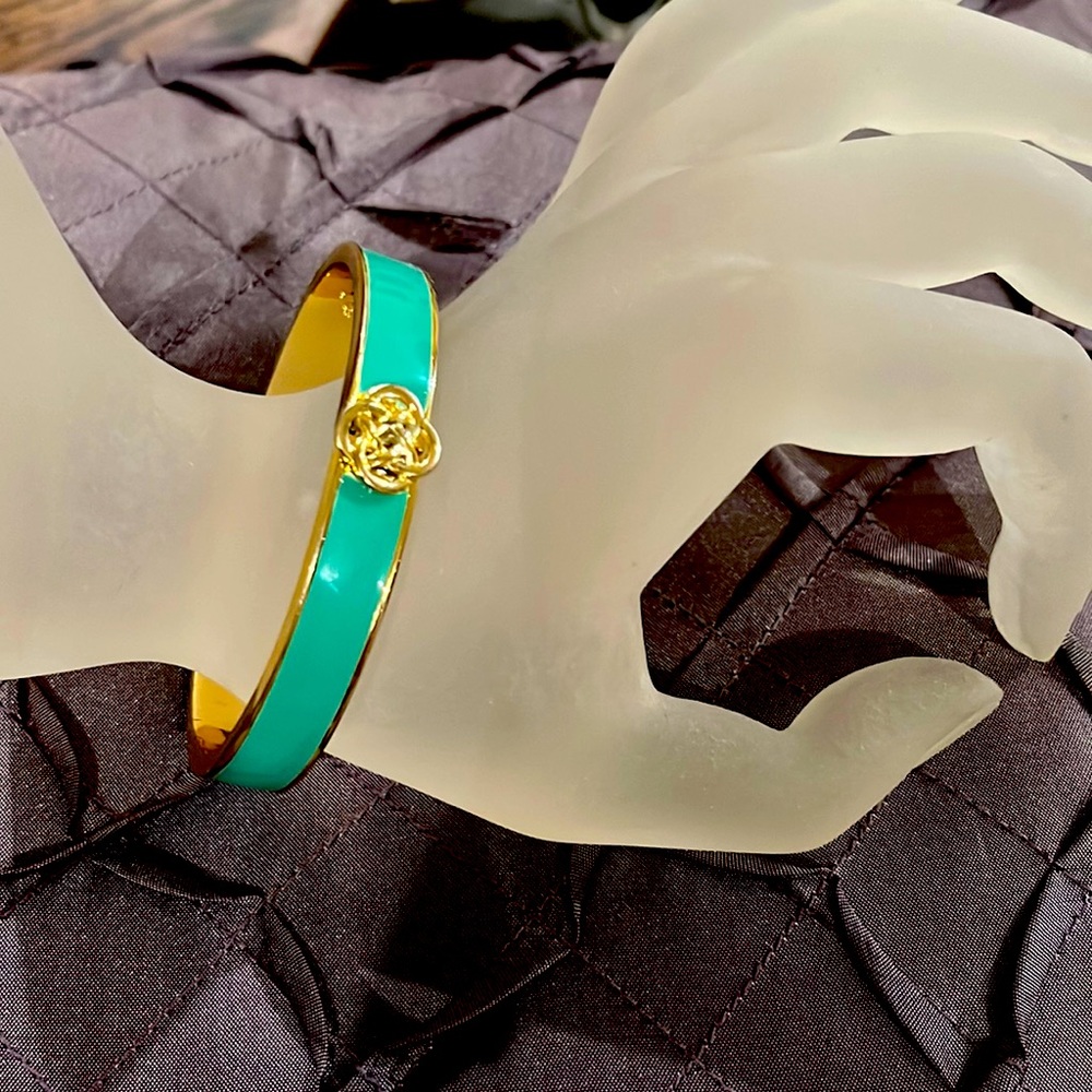 Stella and Dot Lindsay green bangle